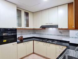 Fifth Avenue Condominium (D10), Condominium #580656901